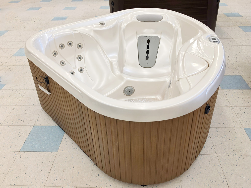 2017 TX Pre-Owned Hot Spring Spa