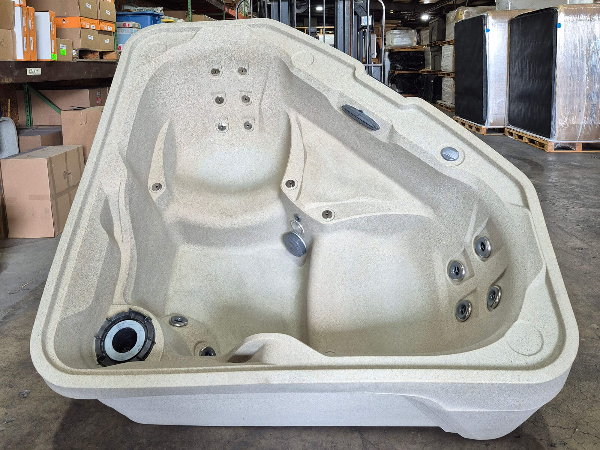 Fantasy Embrace Plug and play pre-owned hot tub
